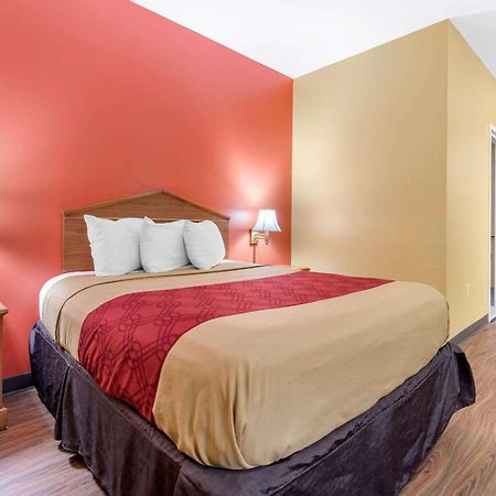 Econo Lodge Louisville Airport Dış mekan fotoğraf