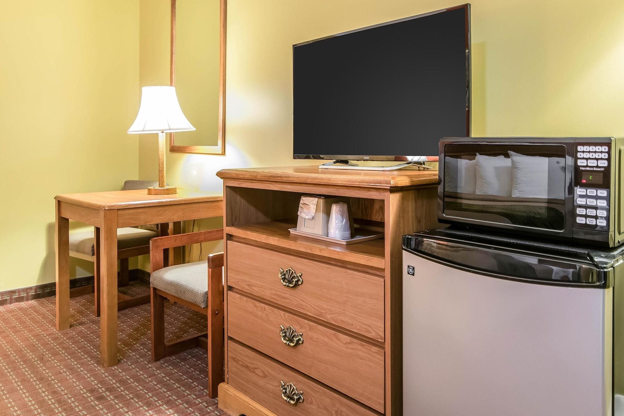 Econo Lodge Louisville Airport Dış mekan fotoğraf
