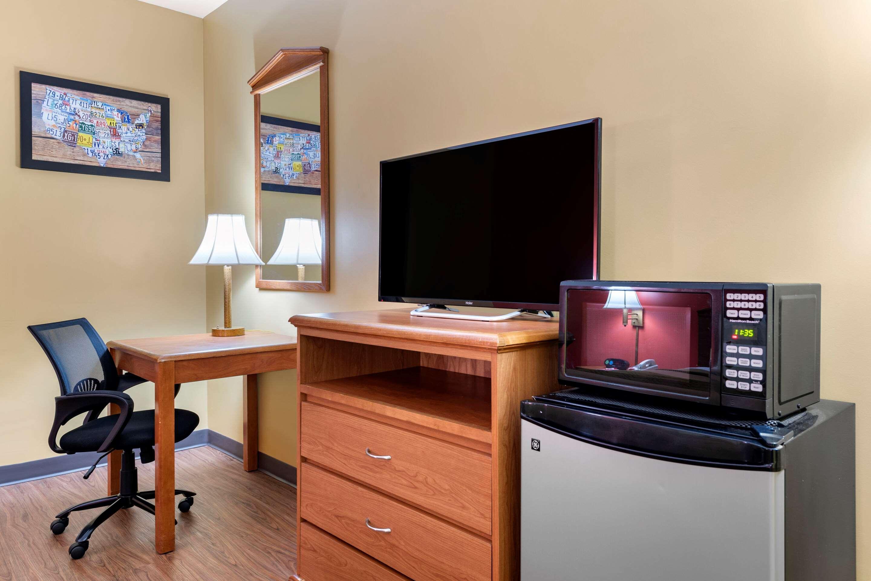 Econo Lodge Louisville Airport Dış mekan fotoğraf
