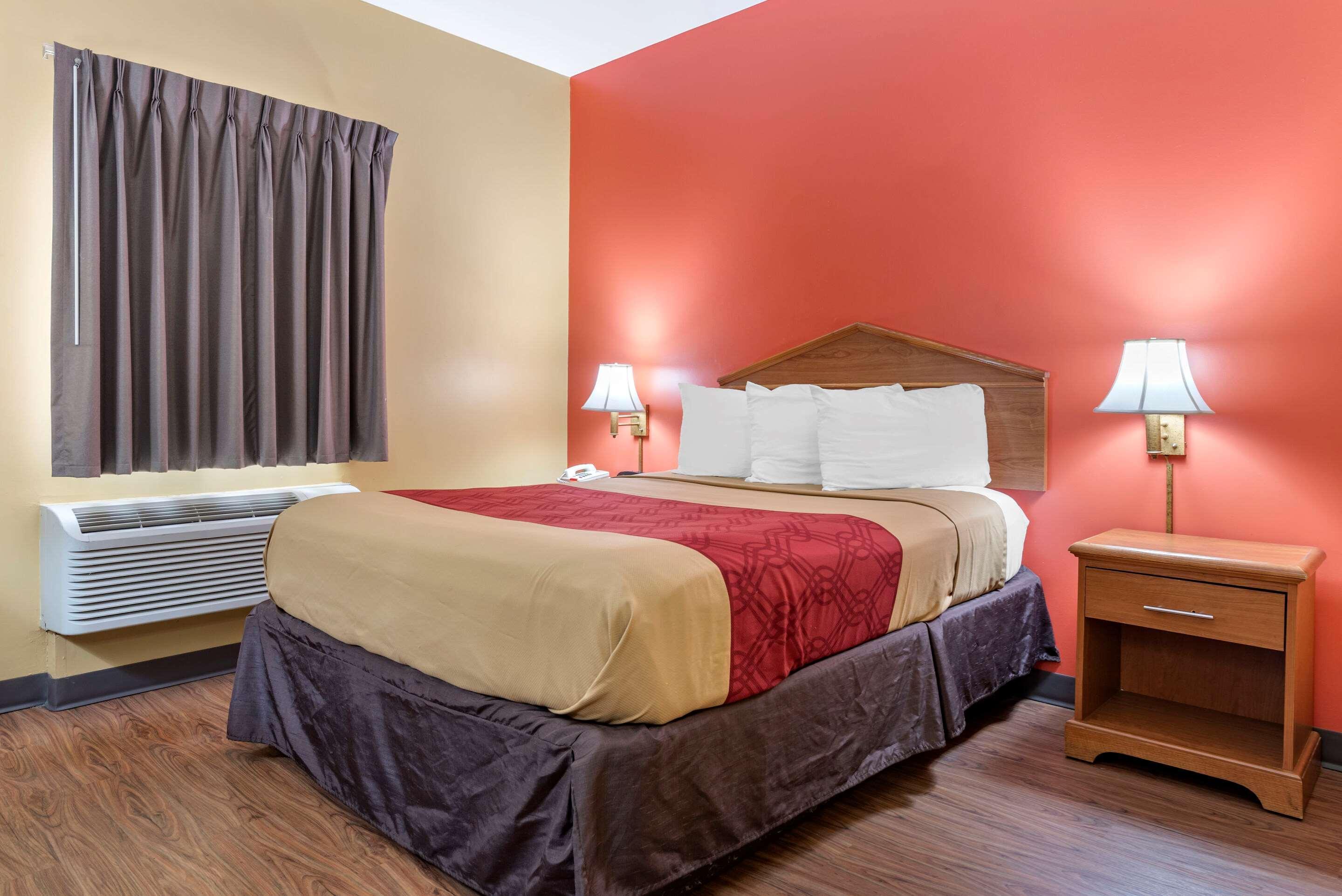 Econo Lodge Louisville Airport Dış mekan fotoğraf