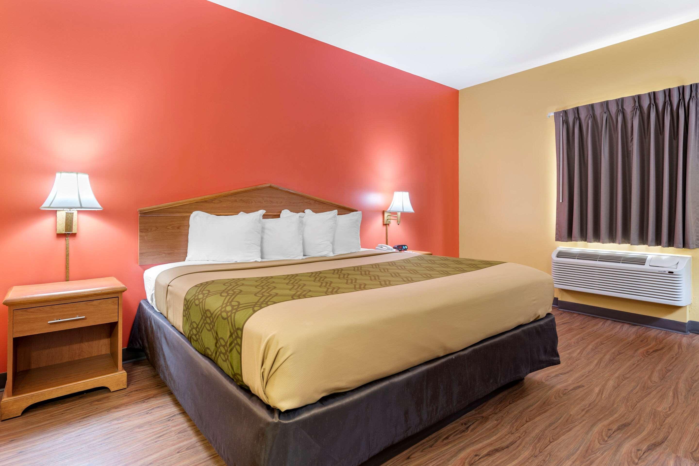Econo Lodge Louisville Airport Dış mekan fotoğraf