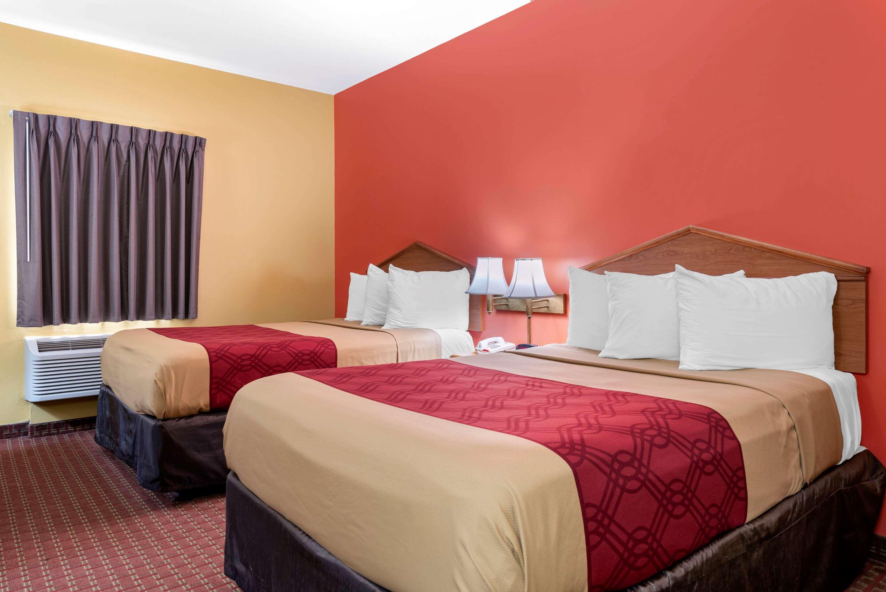 Econo Lodge Louisville Airport Dış mekan fotoğraf